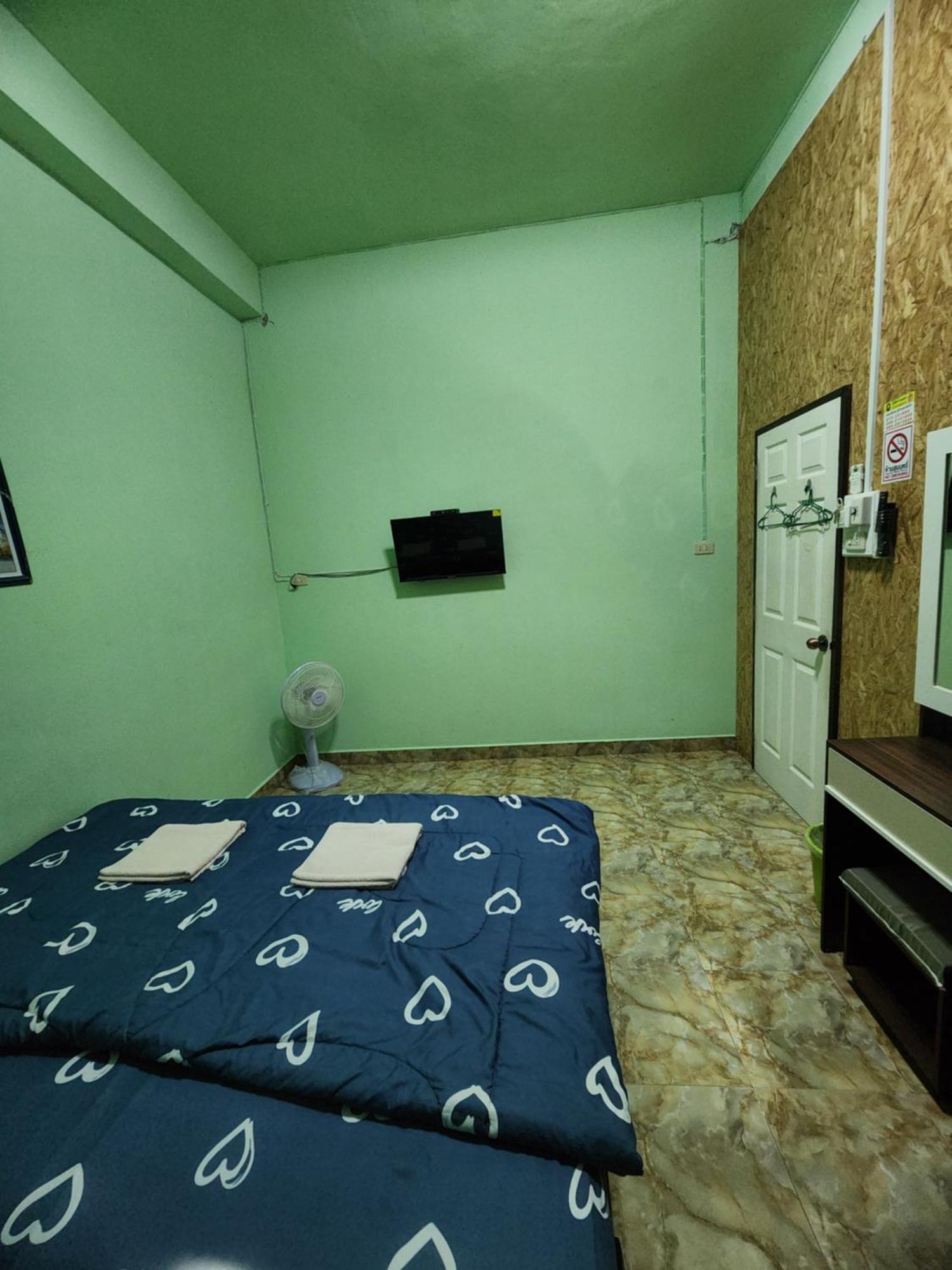 Saamsaao Homestay Betong - 4 Bedroom House Kültér fotó