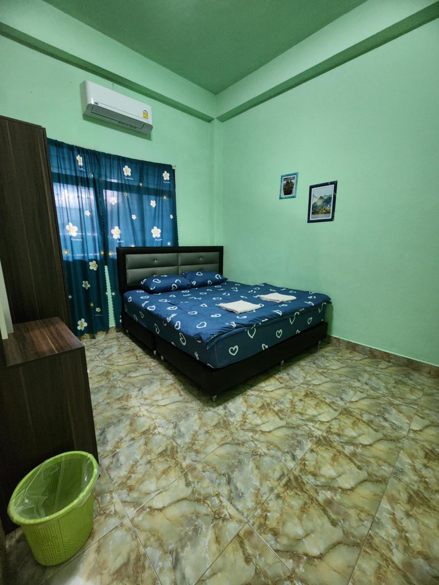 Saamsaao Homestay Betong - 4 Bedroom House Kültér fotó